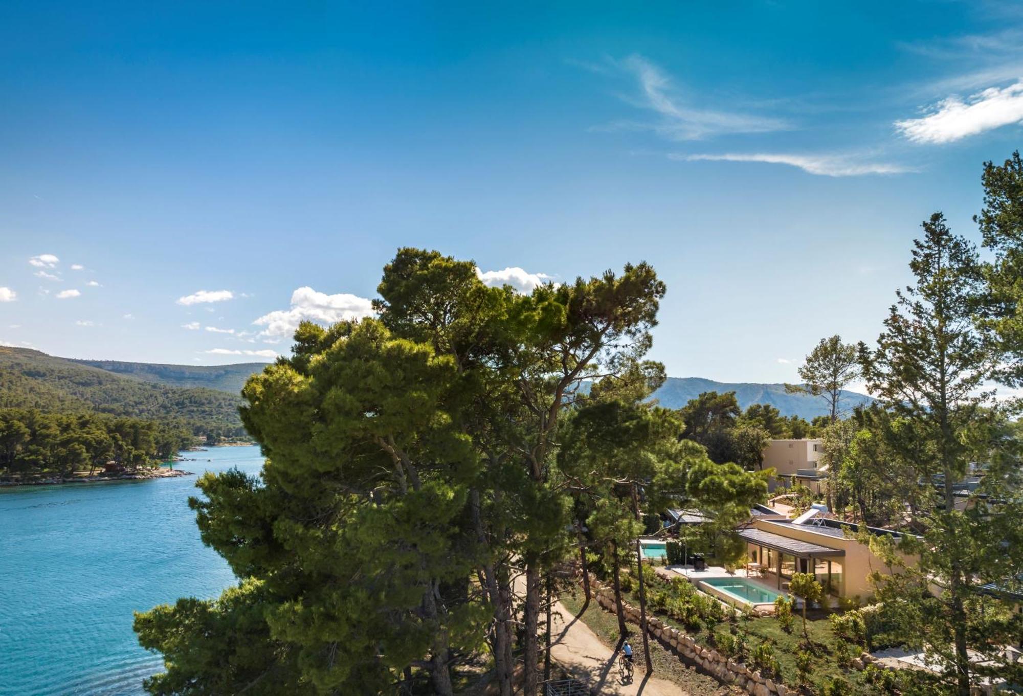Valamar Amicor Green Resort Stari Grad  Exterior foto