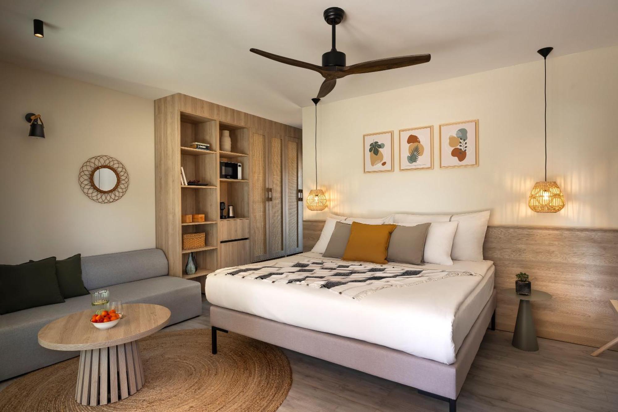 Valamar Amicor Green Resort Stari Grad  Habitación foto